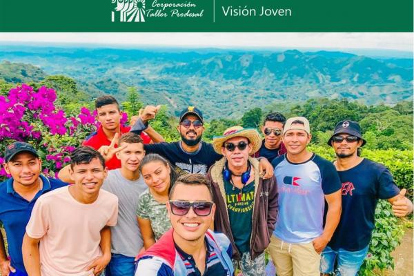 Escuela Laboratorio Visión Joven. 